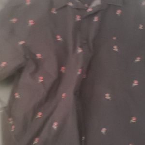 Mens black with rose design button T-shirt